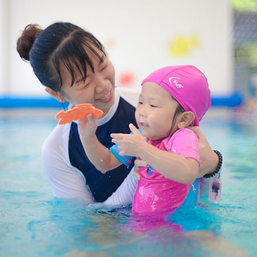 Bangkok Dolphins Infant Swimming (35)