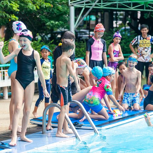 Bangkok Dolphins Pool Parties (2)